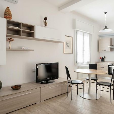 L'Appartamento Del Portico Mazzini โบโลญญา ภายนอก รูปภาพ