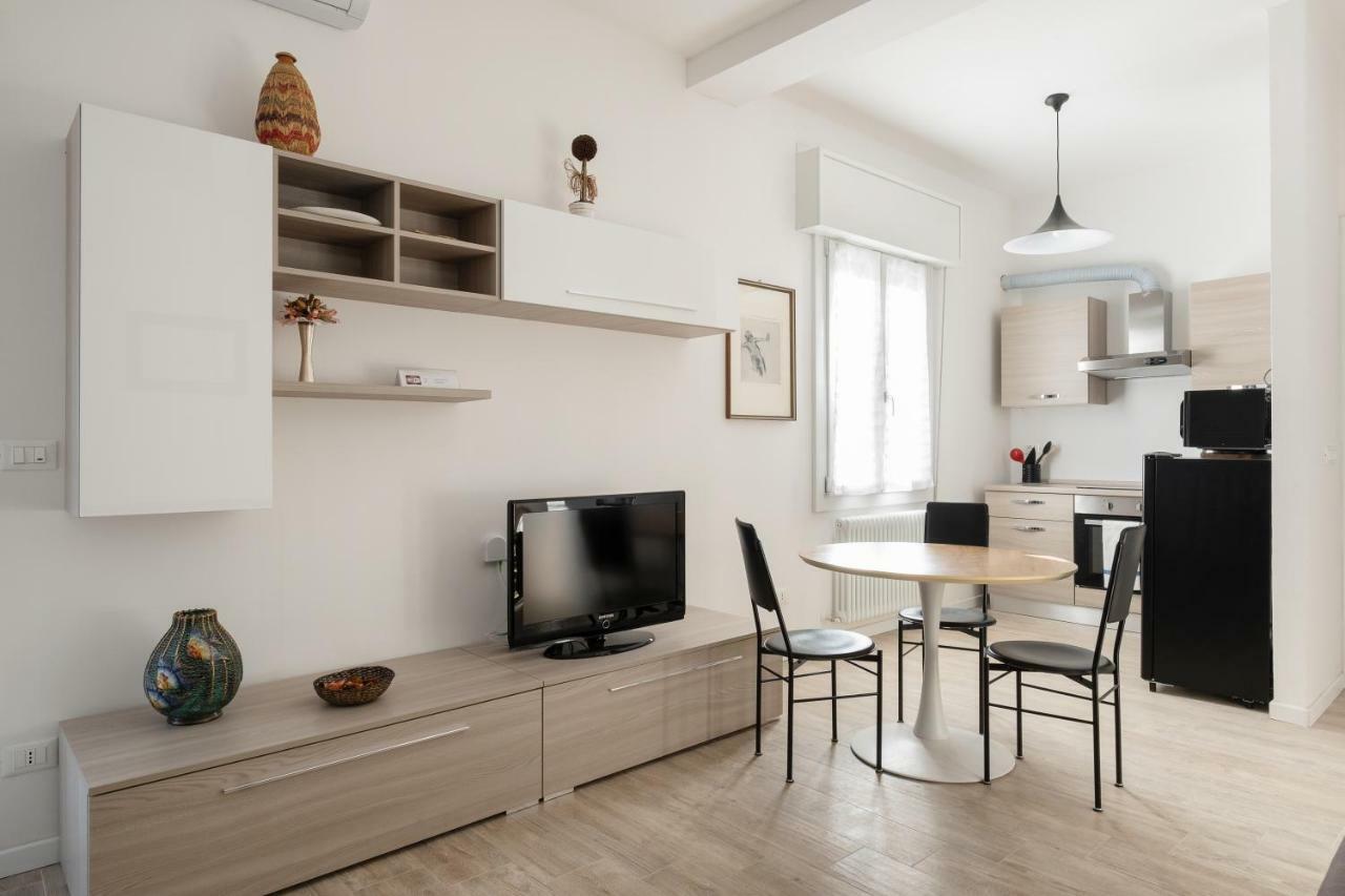 L'Appartamento Del Portico Mazzini โบโลญญา ภายนอก รูปภาพ