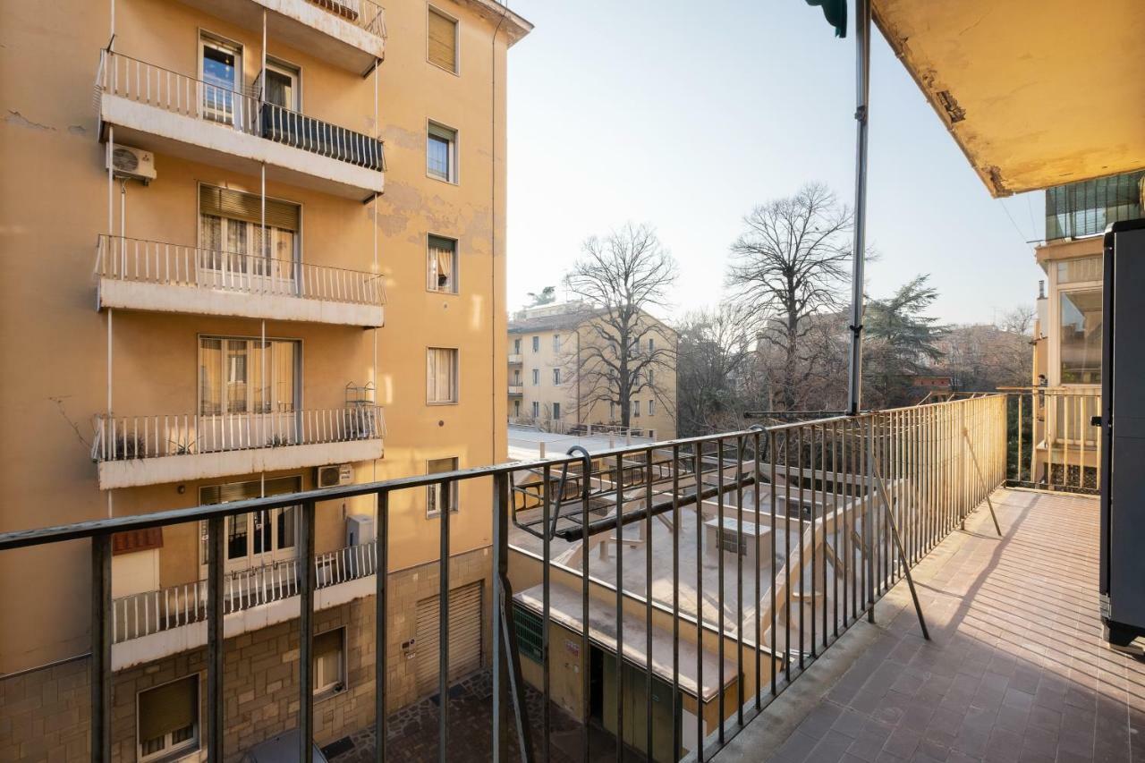 L'Appartamento Del Portico Mazzini โบโลญญา ภายนอก รูปภาพ